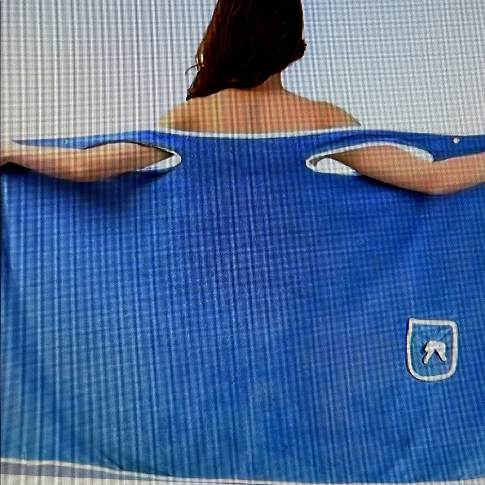 💙 New Wrap Around Bath Towel  Best Fitting Sizes M&L Blue